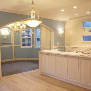 お引渡し・・・