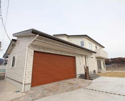 ビルトインガレージのある新築で日々をとことんラクに楽しむ～納得の価格・広さ・間取りに仕上げるコツ