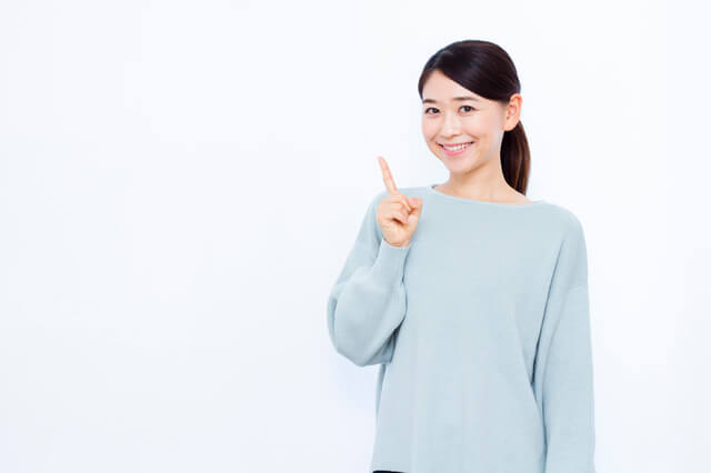 笑顔の女性