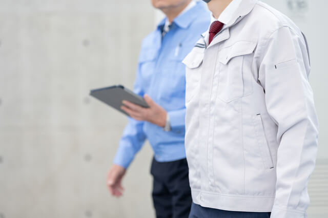 住宅会社の社員