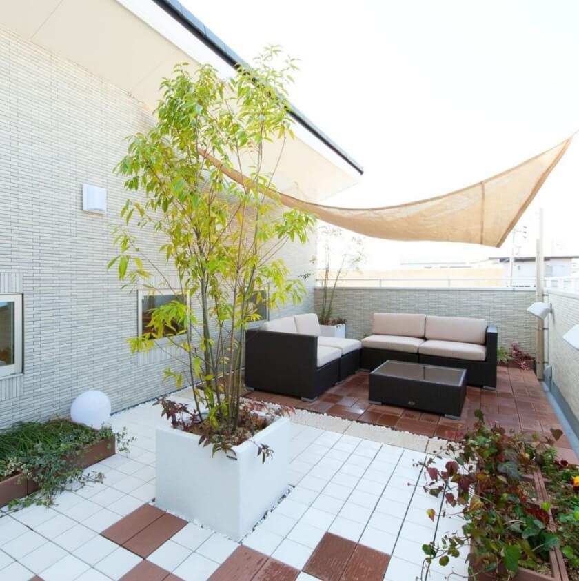 おしゃれな屋上庭園