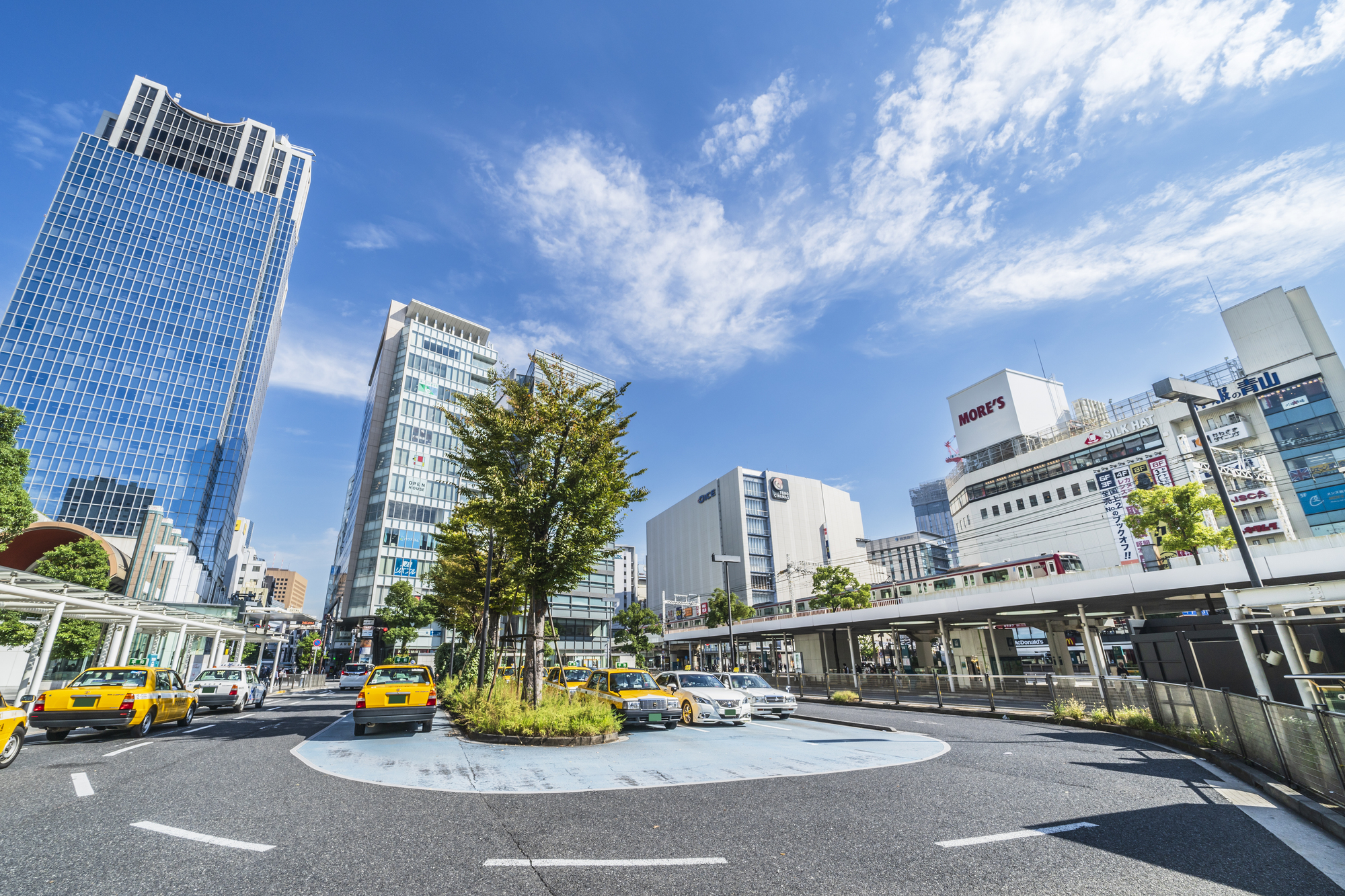 川崎市 駅前